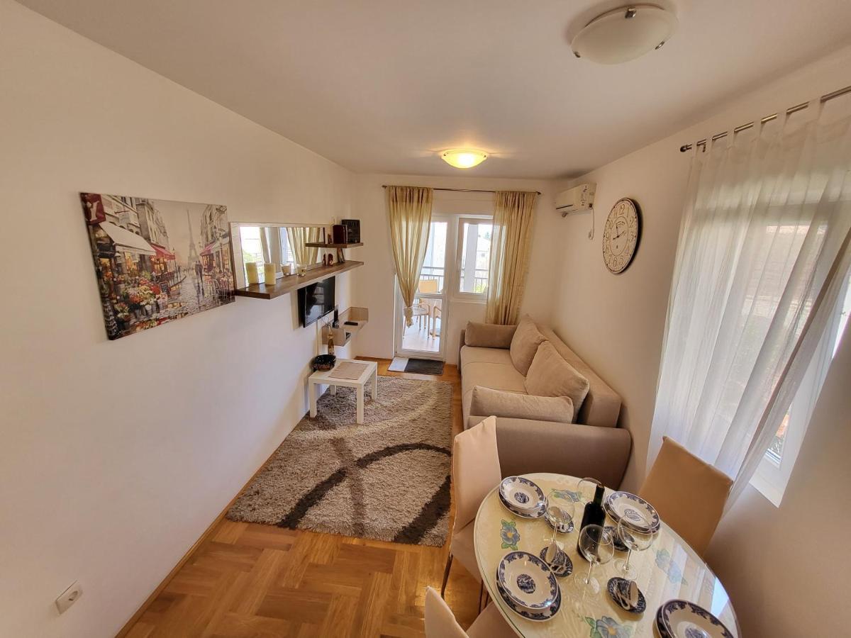 Apartment Rachel Petrovac Eksteriør billede
