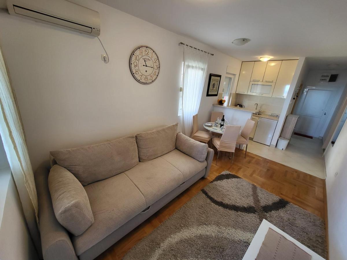 Apartment Rachel Petrovac Eksteriør billede