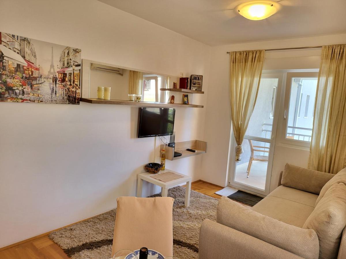 Apartment Rachel Petrovac Eksteriør billede